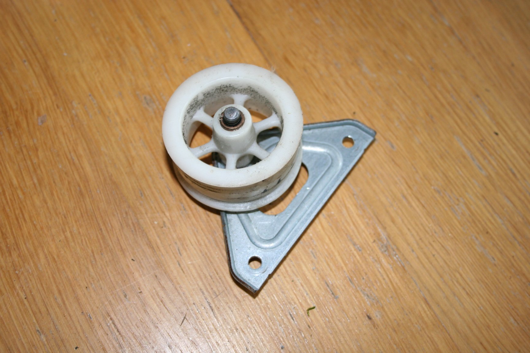 GATES RIEMENSPANNER SPANNROLLE KEILRIPPENRIEMEN passend für | T38156
