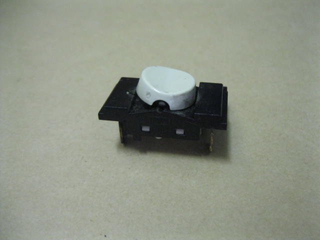 draaischakelaar type 3672
