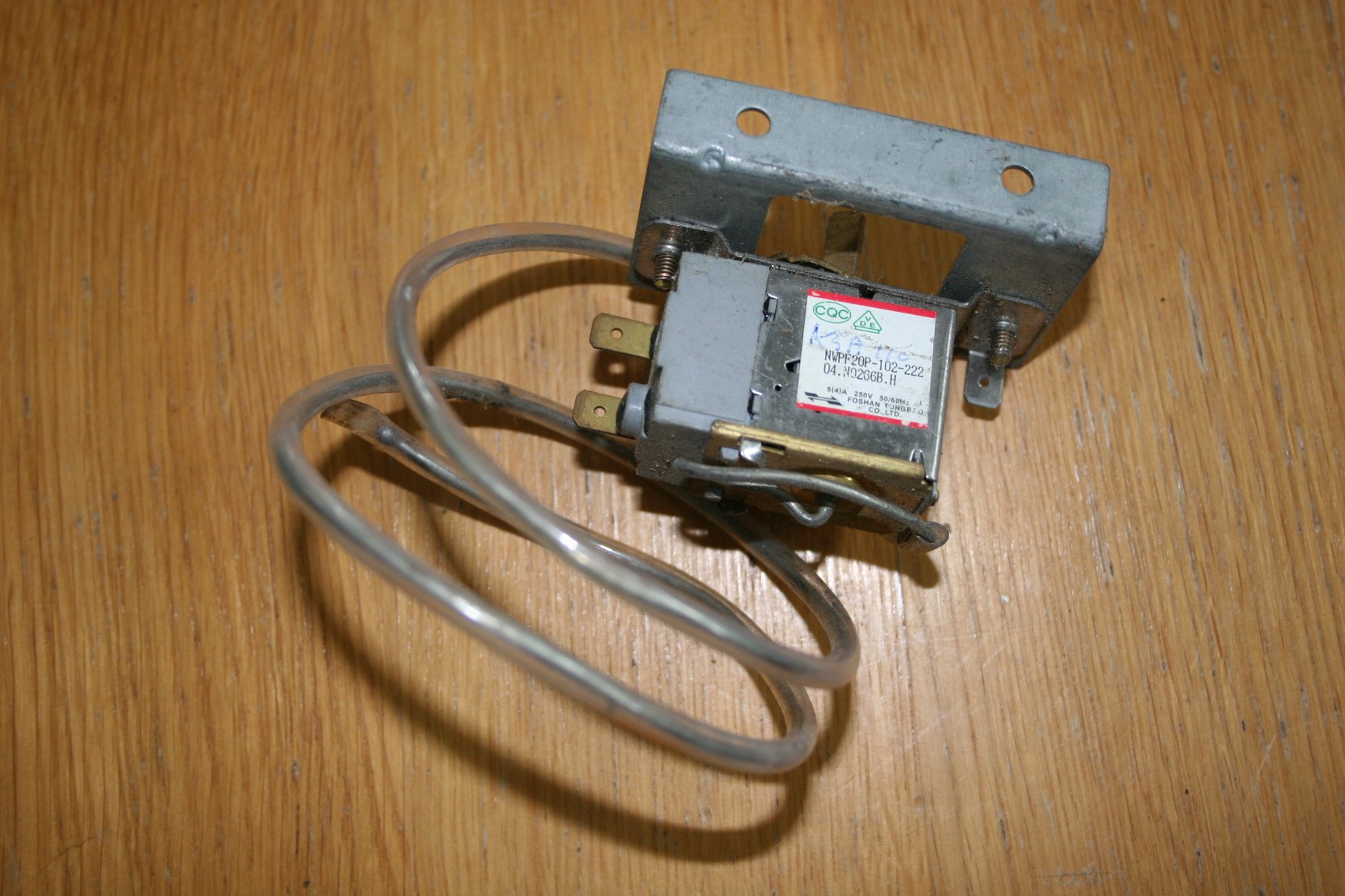 Thermostaat voor koelkast, vriezer 481228238179 Whirlpool Thermostaat voor koelkast, vriezer 481228238179 Whirlpool