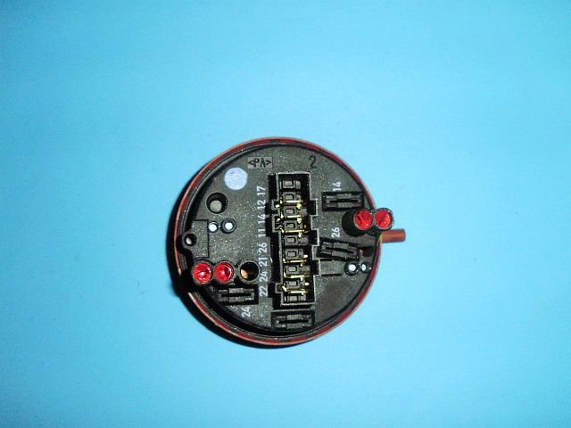 niveauregelaar T Nr. 1418664 wasmachine onderdeel