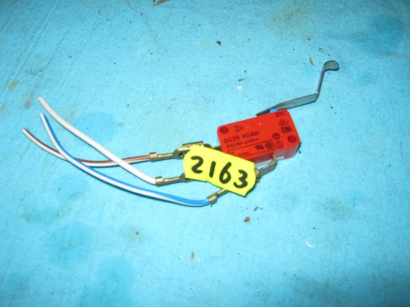 vlotter schakelaar D429-V3AA , Bosch vaatwasser