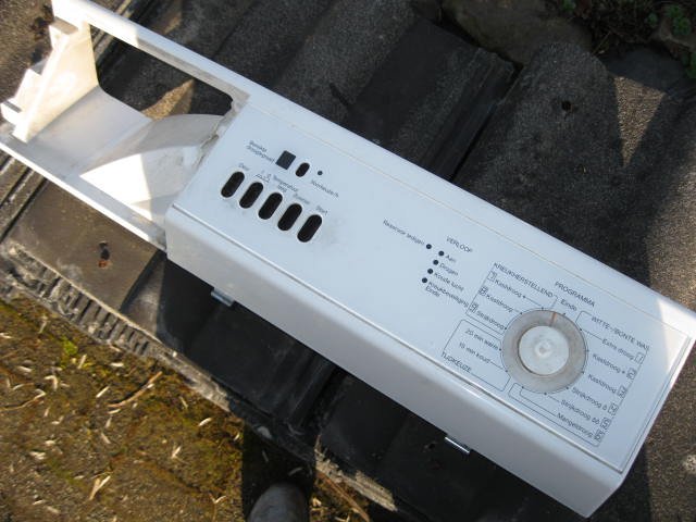 voor front, bedienings paneel Miele droger T557C