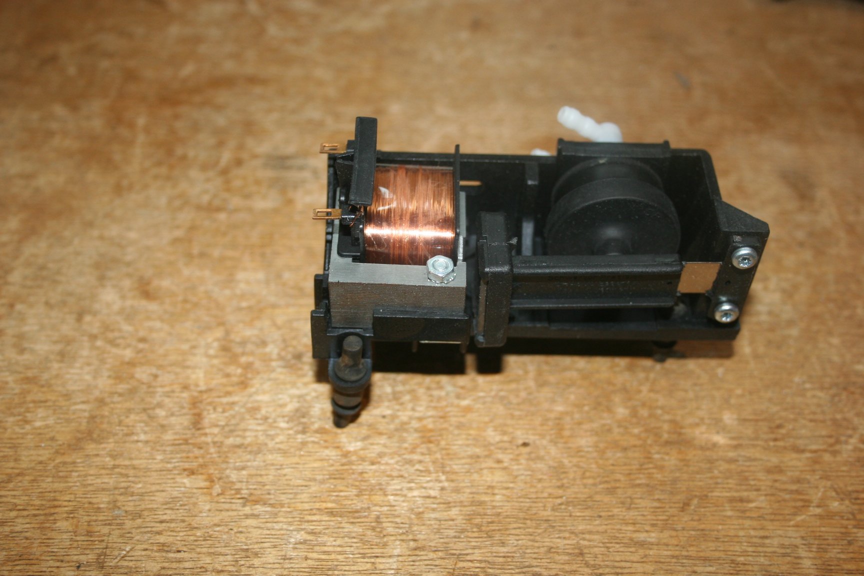 Vaillant membraanpomp 160108, CV onderdeel - Afbeelding 2