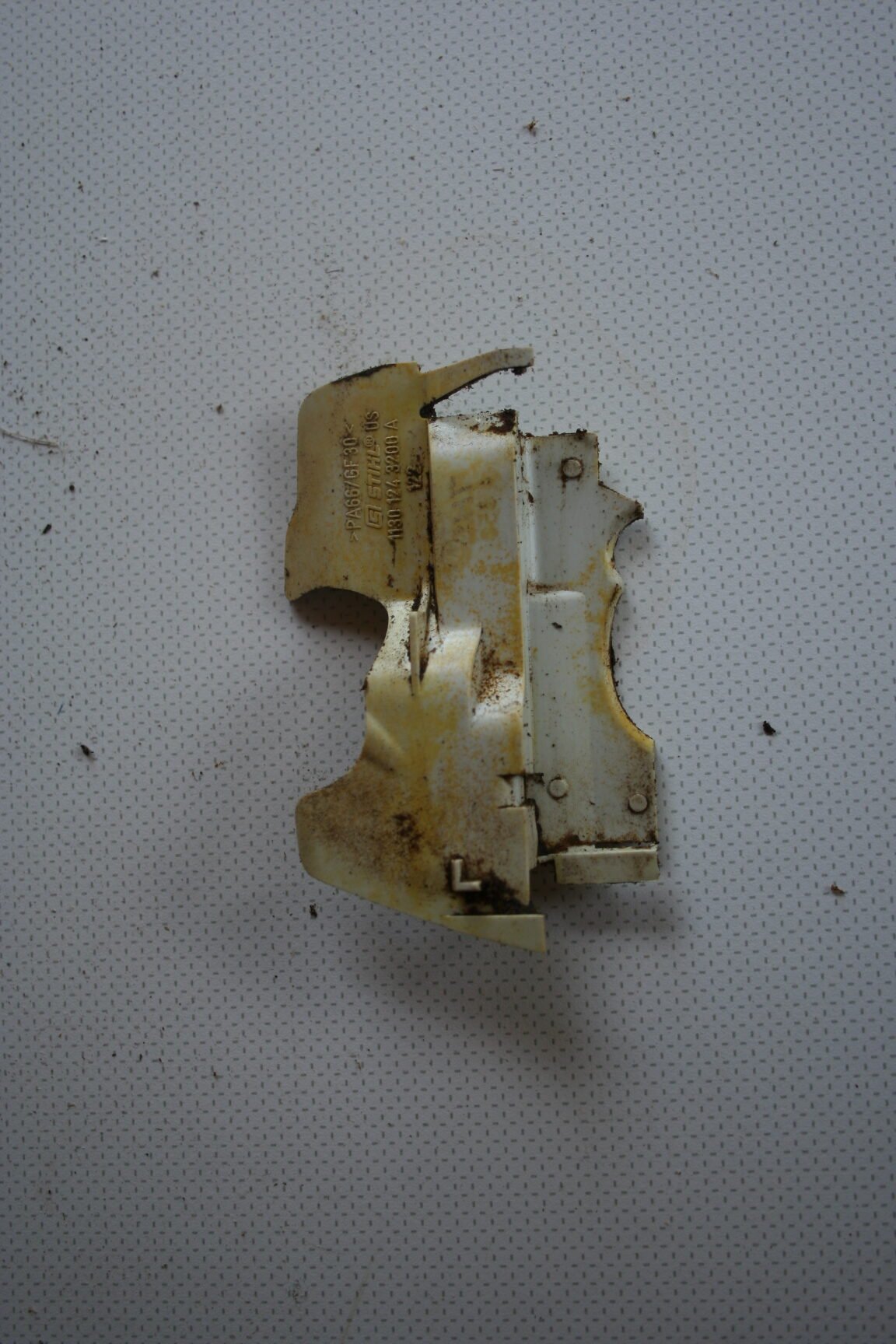 beschermkap 1130 124 3200 A Stihl kettingzaag onderdeel