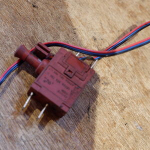 schakelaar 4851 430 0500 Stihl accu heggeschaar onderdeel