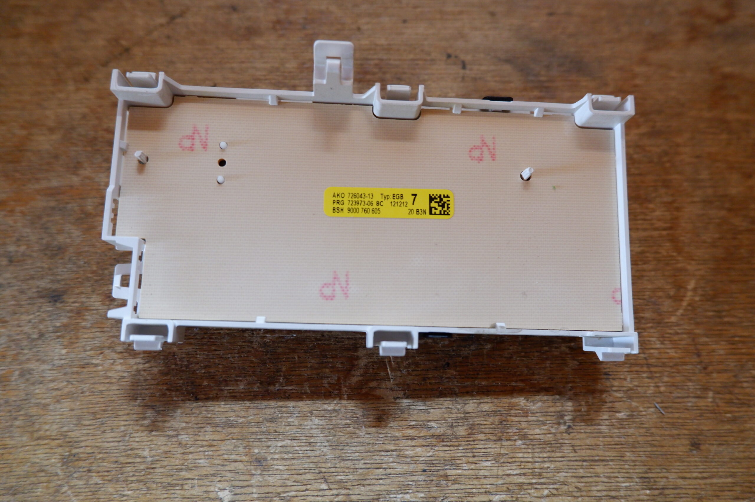 druktoets schakelaar 3 toetsen, AKO 726043-13, PRG-723976-06 - Afbeelding 2