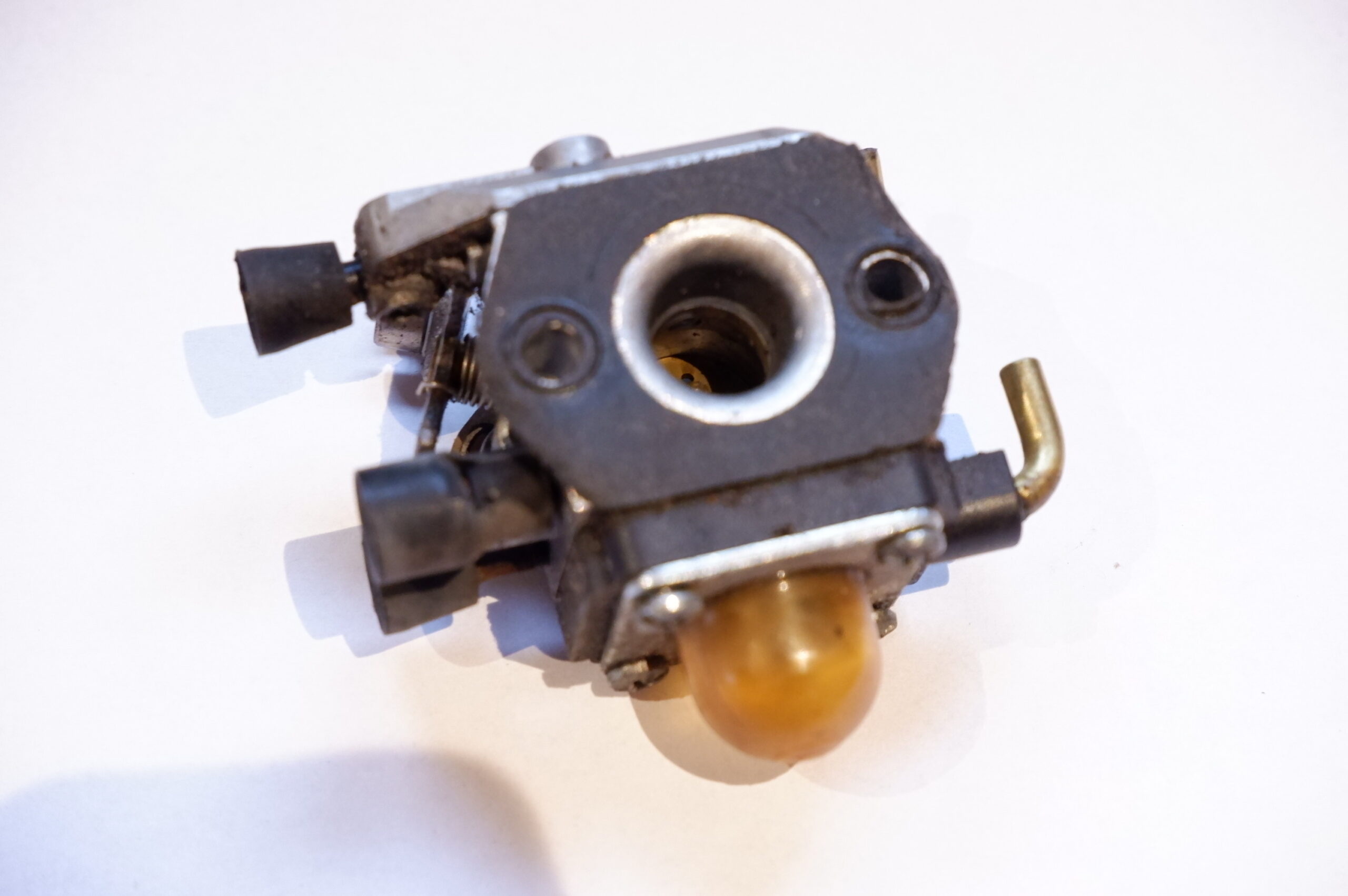 Carburateur ZAMA S71 303A kettingzaag gebruikt onderdeel