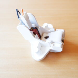 deurrelais , vaatwasser Whirlpool onderdeel